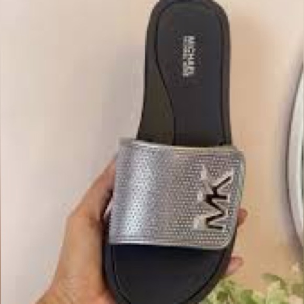Michael kors women’s Slide